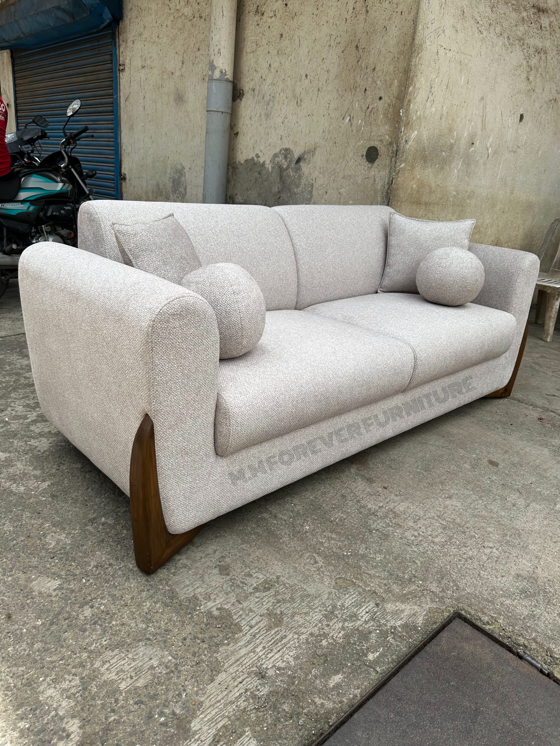3 SEATER HOUZE SOFA MADE IN TEAK WOOD - Image 4