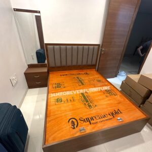 BED WITH HYDRAULIC FITTING MADE IN HARDCORE PLYWOOD AND VENEER POLISH