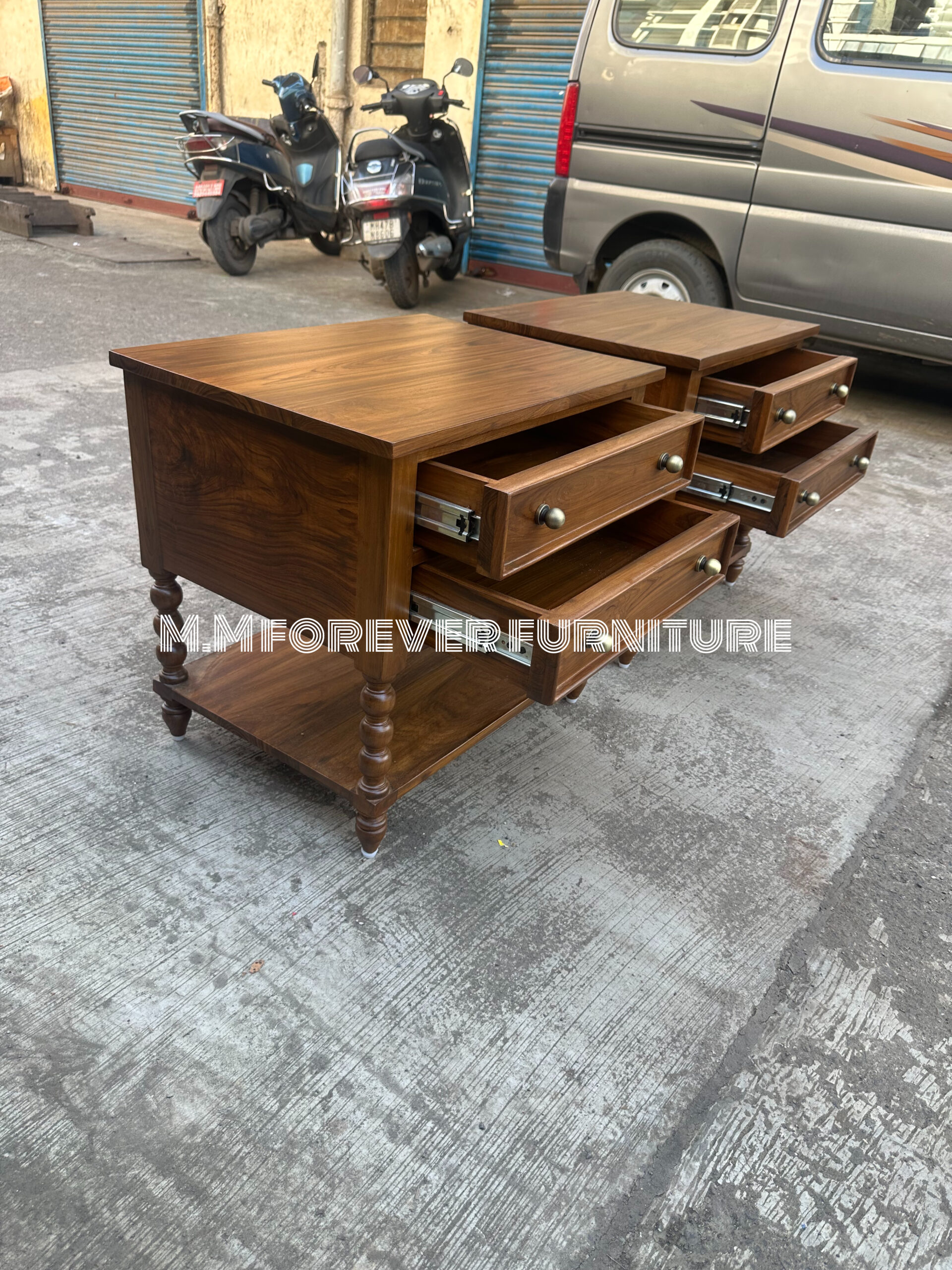 BED SIDE TABLE - Image 9